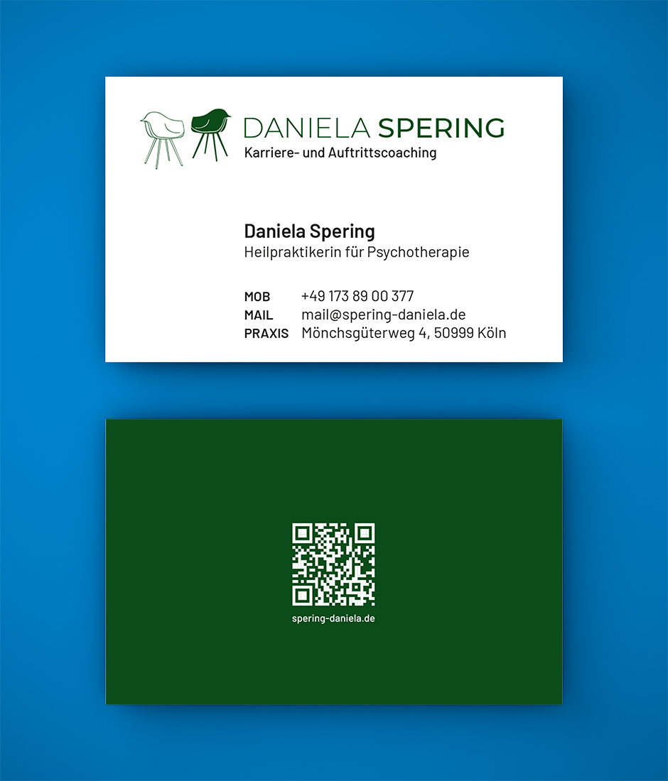 Visitenkarte von Daniela Spering, Heilpraktikerin für Psychotherapie in Köln, mit Kontaktdaten und QR-Code für weitere Informationen. Fokus auf Karriere- und Auftrittscoaching. Webdesign für Arztpraxen Köln