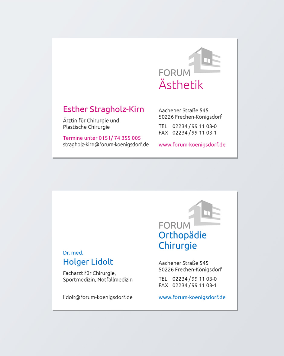Visitenkarten von Esther Stragholz-Kirn und Dr. Holger Lidolt, Fachärzte für Chirurgie und plastische Chirurgie, mit Kontaktdaten und Informationen zur Praxis in Frechen-Königsdorf. Webdesign für Arztpraxen Köln